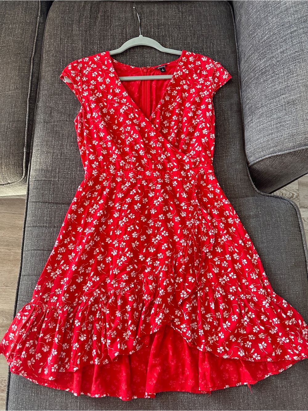 J. Crew Mercantille 100% Viscose Red Floral Cap-Sleeve Wrap Mini Dress size 2 - Picture 10 of 16